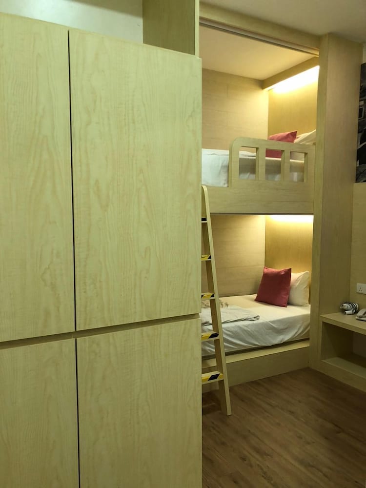 Natura Hotel 49/49