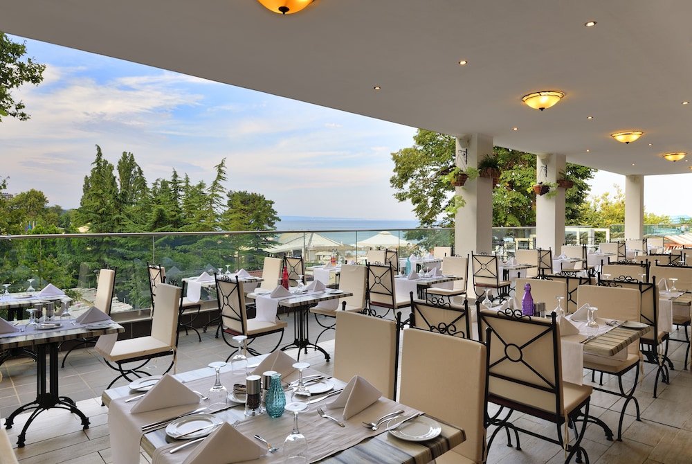 Grifid Hotel Metropol 33/50