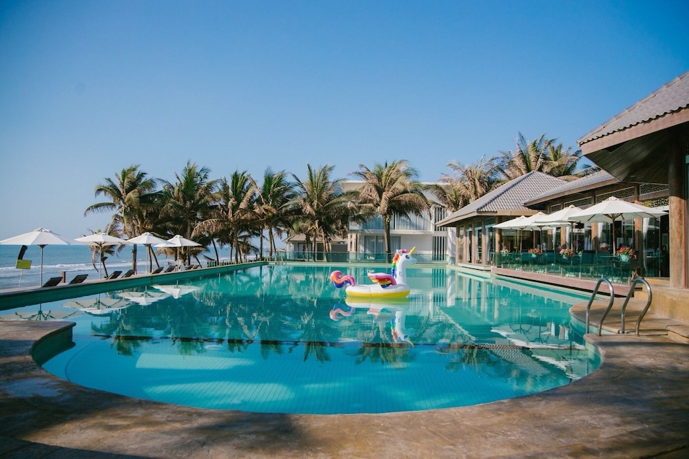 Villa Del Sol Beach Villas & Spa 39/62