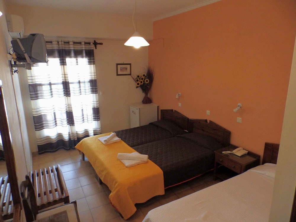 Alexandra Hotel 20/50
