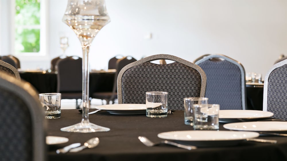 Best Western Wesley Inn & Suites 29/43