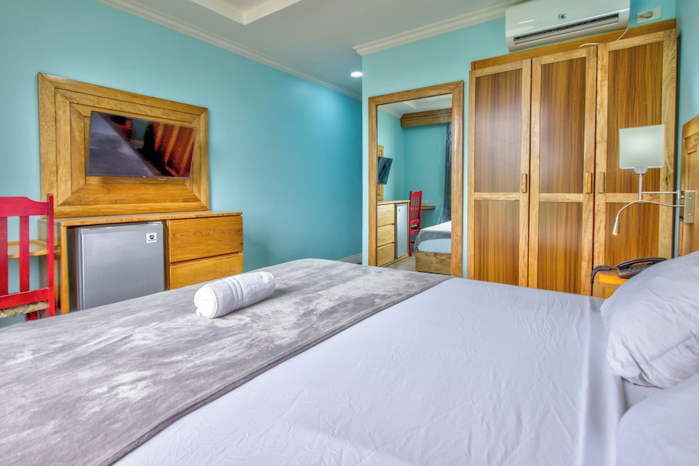 Airport Suites Hotel 19/61