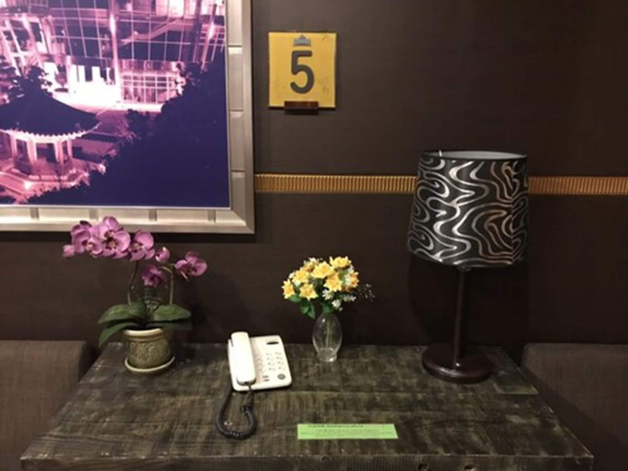 Prime Tourist Hotel 7/56