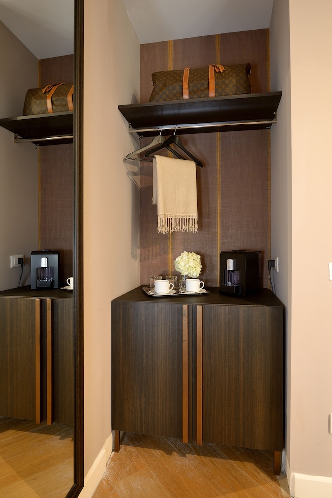 Residence La Fenice 3/50