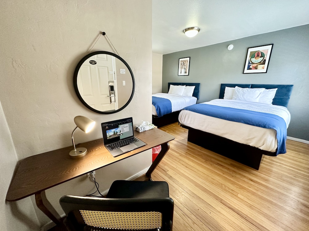 Ashland Motel 24/46