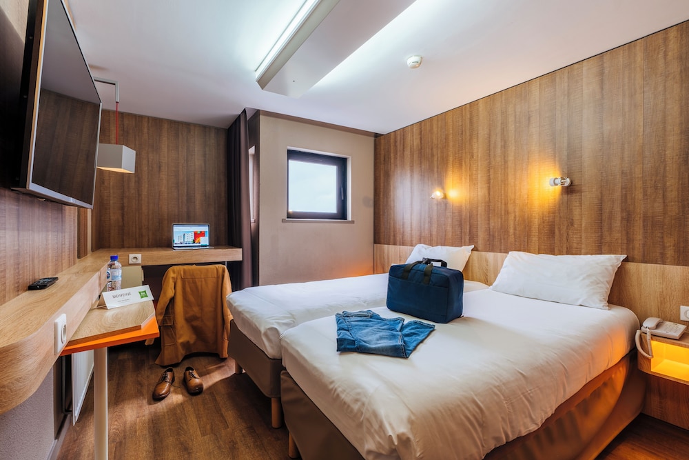 IBIS STYLES LILLE MARCQ EN BAROEUL 9/61
