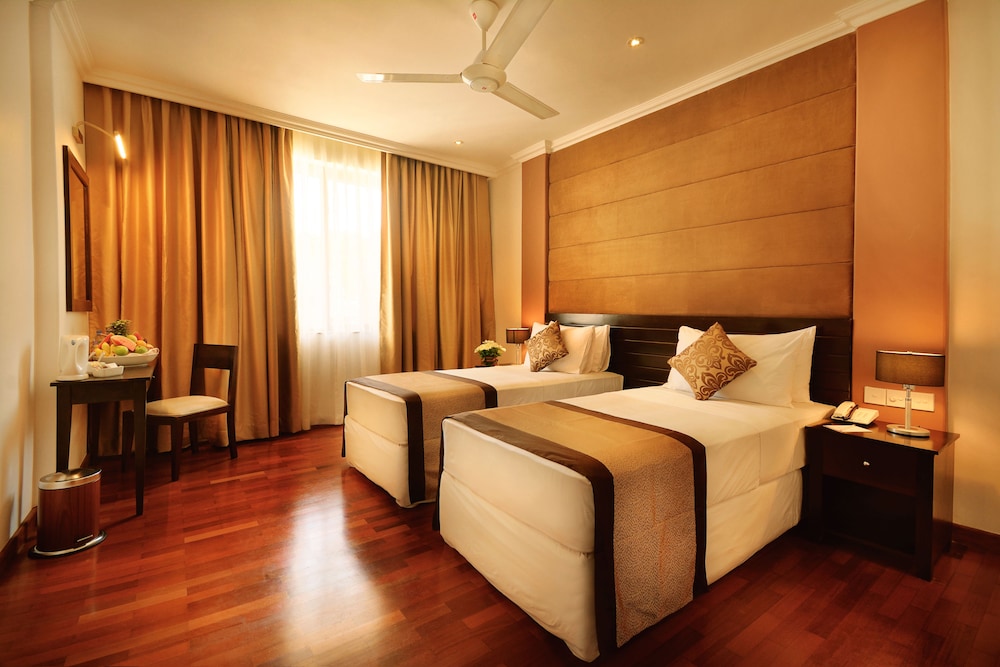 Kandy City Hotel 16/66