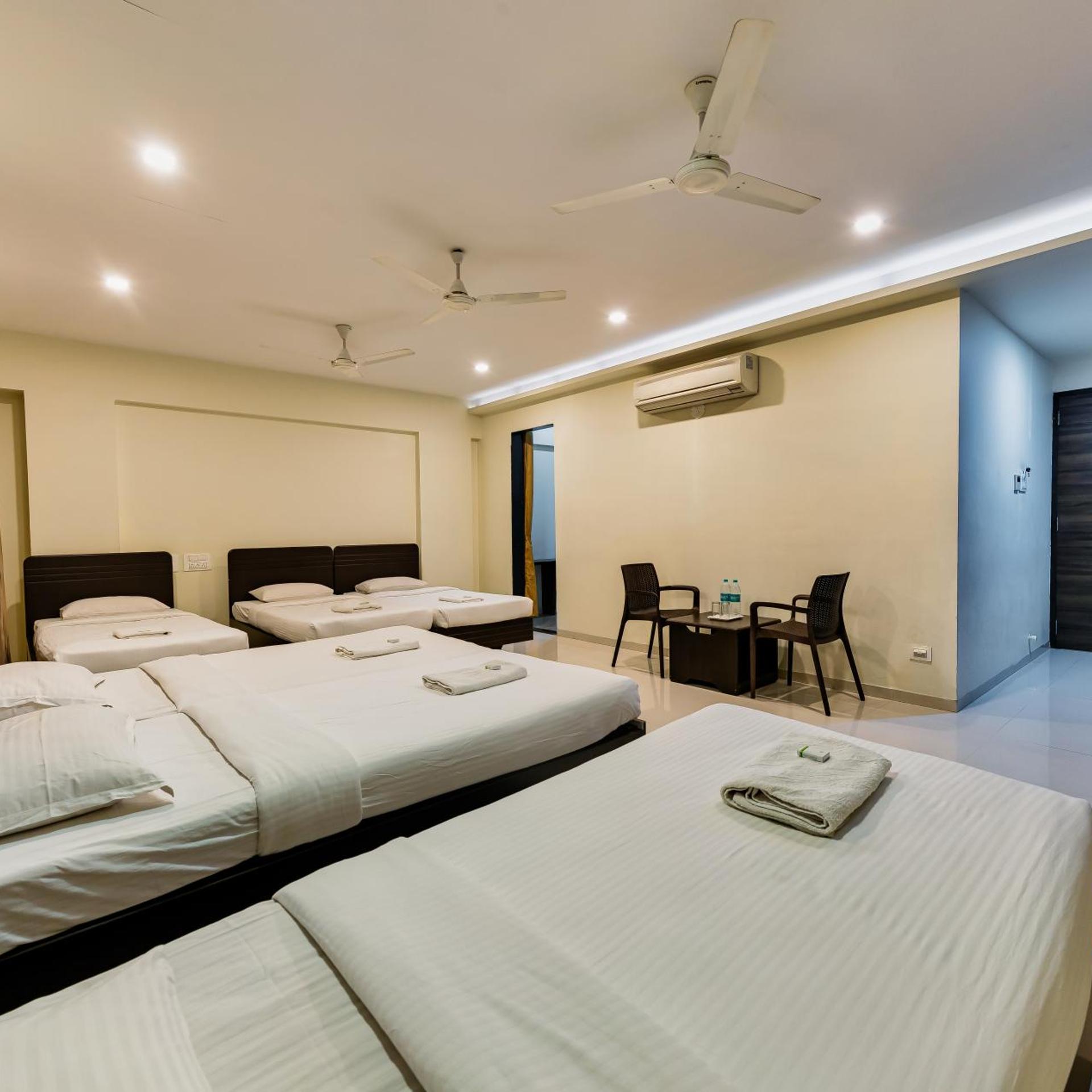 Galaxy Inn 33/50