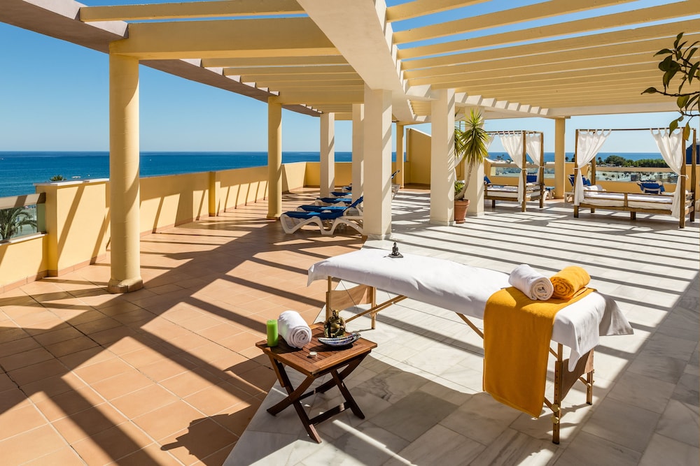 BQ Andalucia Beach Hotel 55/63