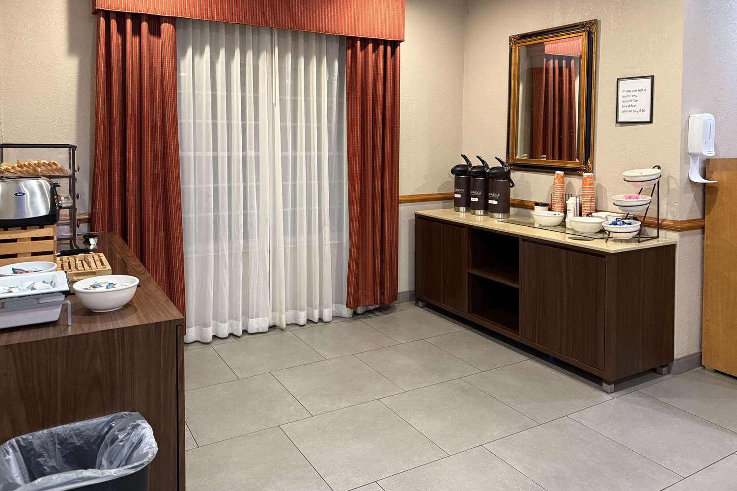 Country Inn & Suites By Radisson Elgin, IL 18/18