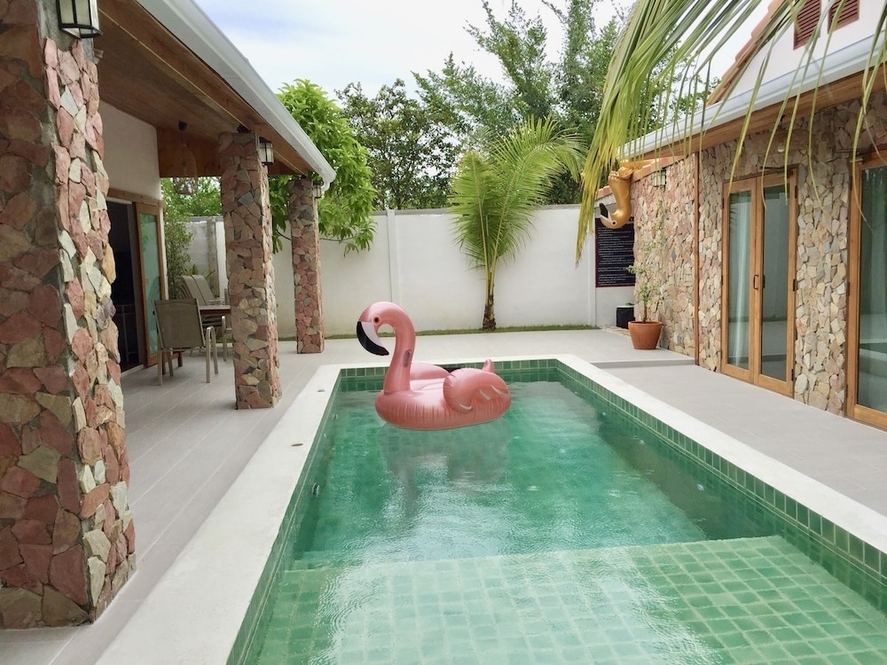 The Rest Pool Villa At Pattaya 21/26