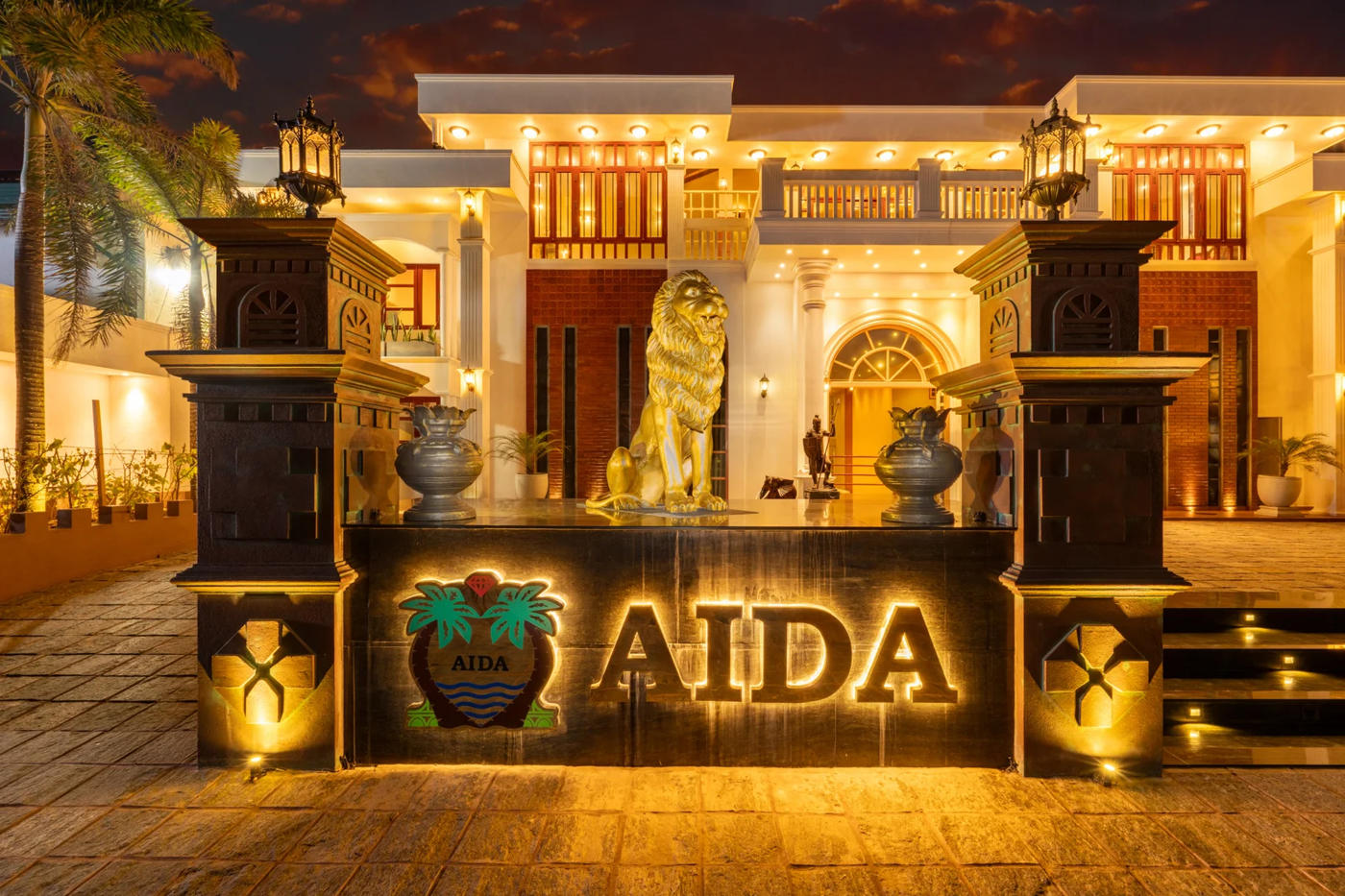 Aida The Queen Palace in INDURUWA