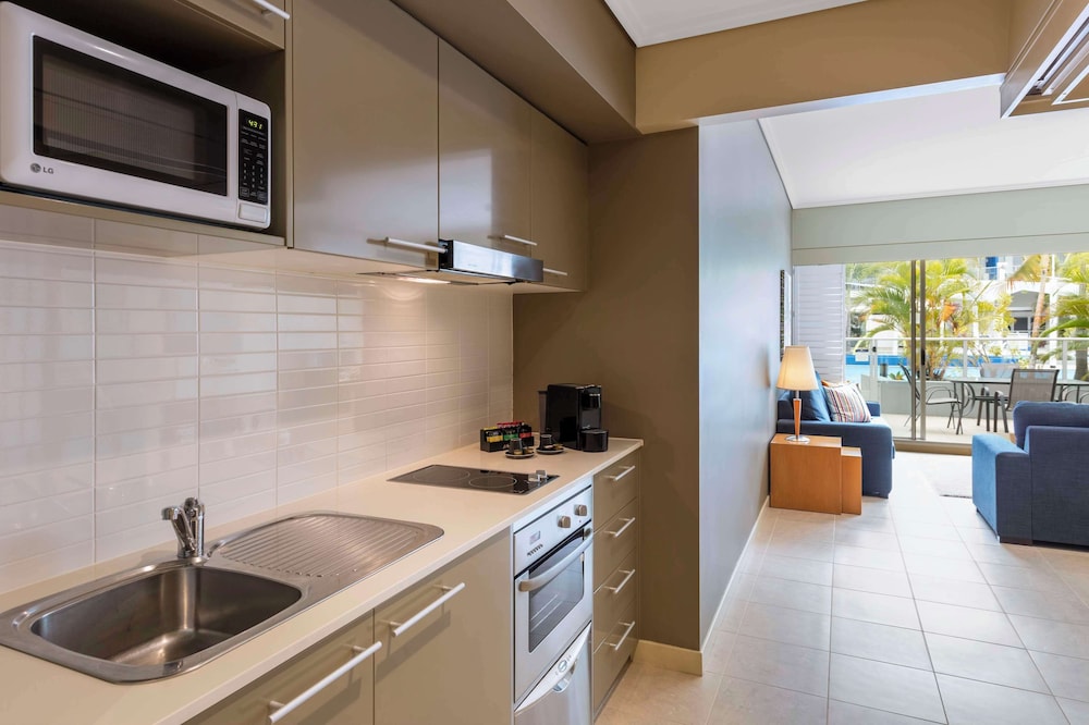2 Bedrooms, Apartment, Pool View, Oaks Hervey Bay Resort and Spa 9/9