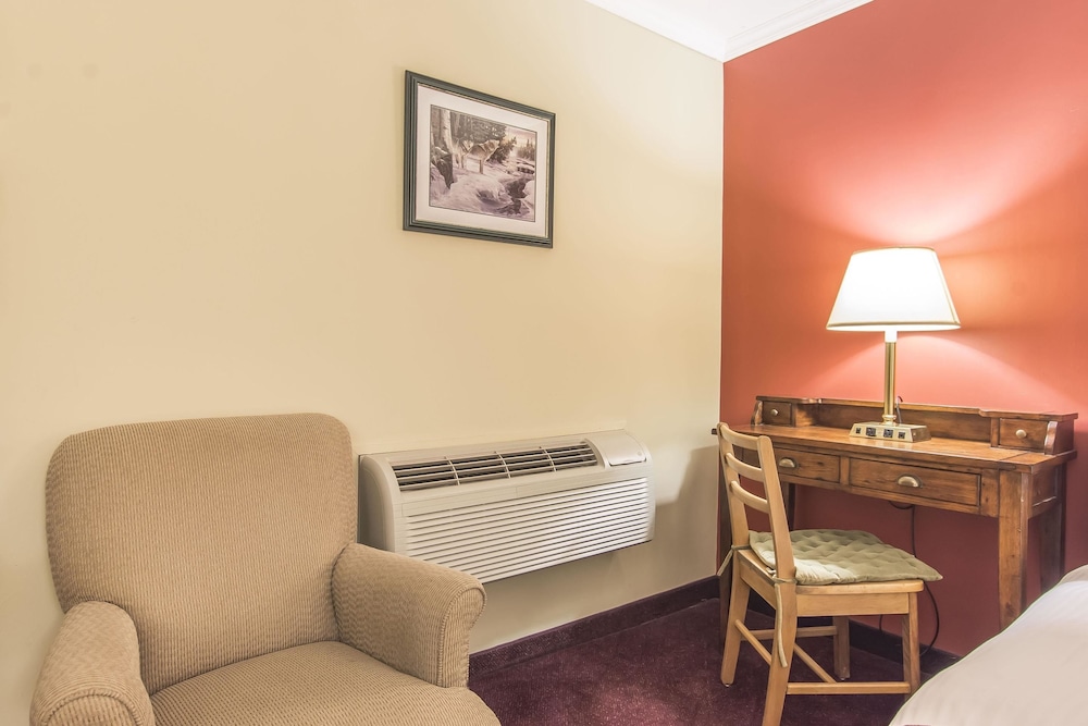 Rodeway Inn King William 26/40