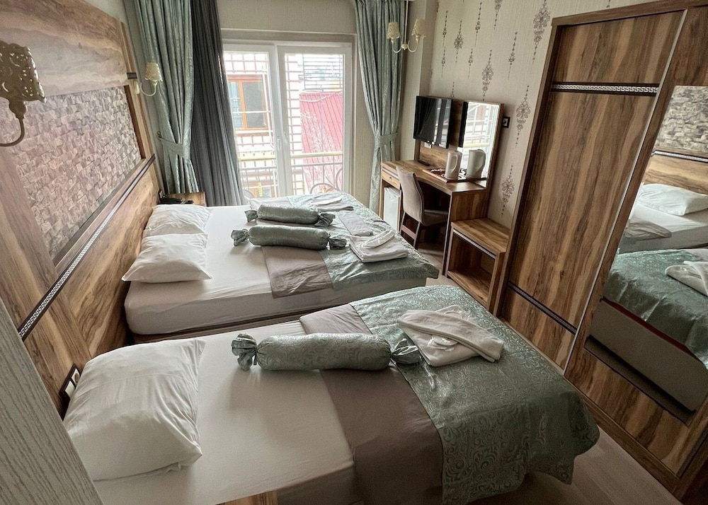 Fengo Hotel 26/69
