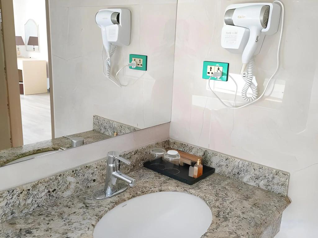 Smart Hotel 2 - Bac Ninh 30/34