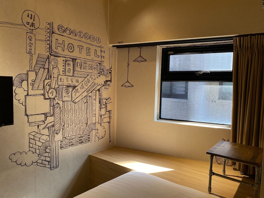 Cho Hotel 10/49