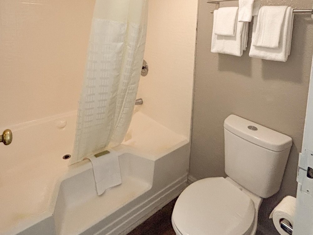 Motel6 Conway, SC 38/40