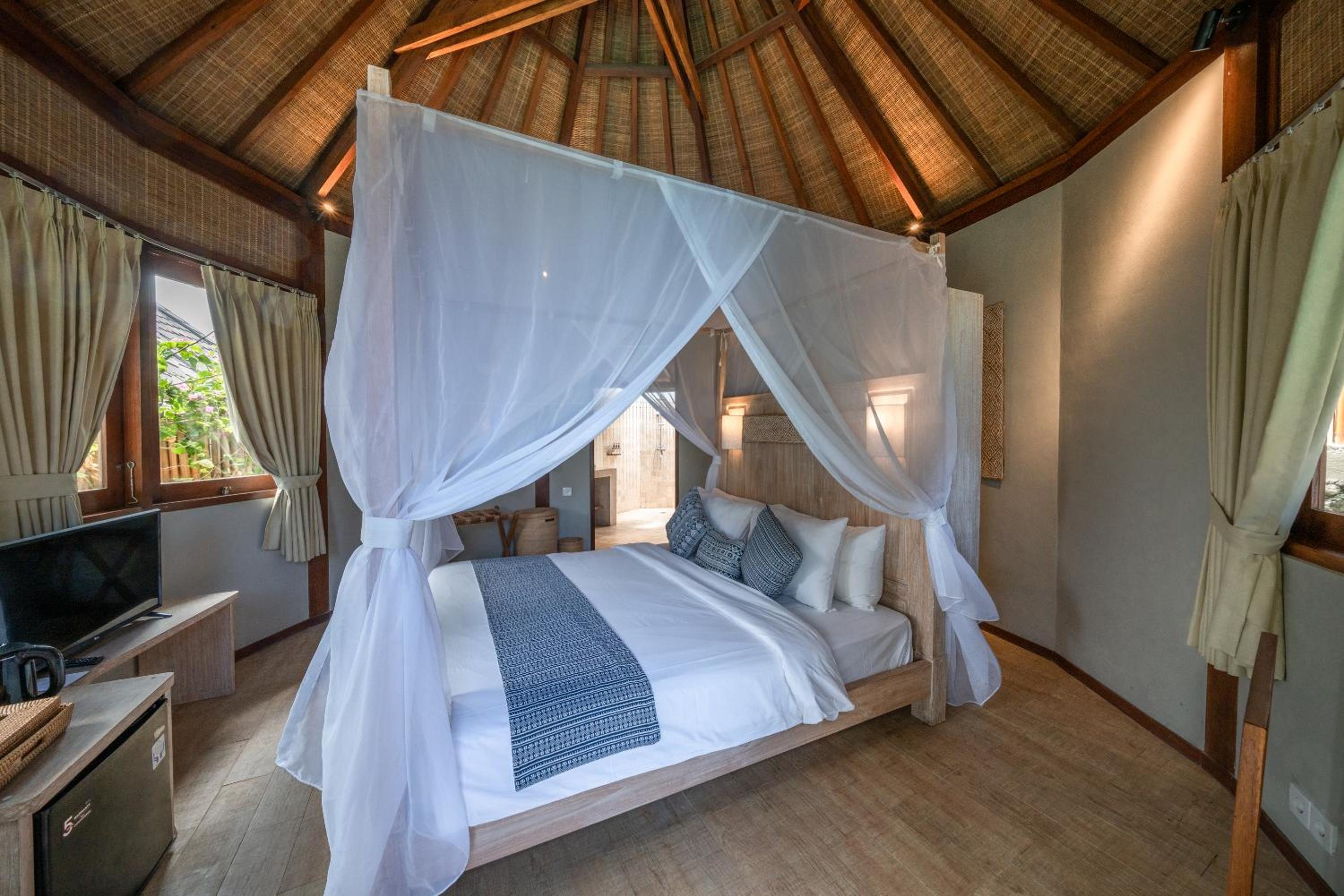 فيلا بإطلالة على البحر بغرفتي نوم بمسبح خاص، Blue Lagoon Avia Villas 6/10