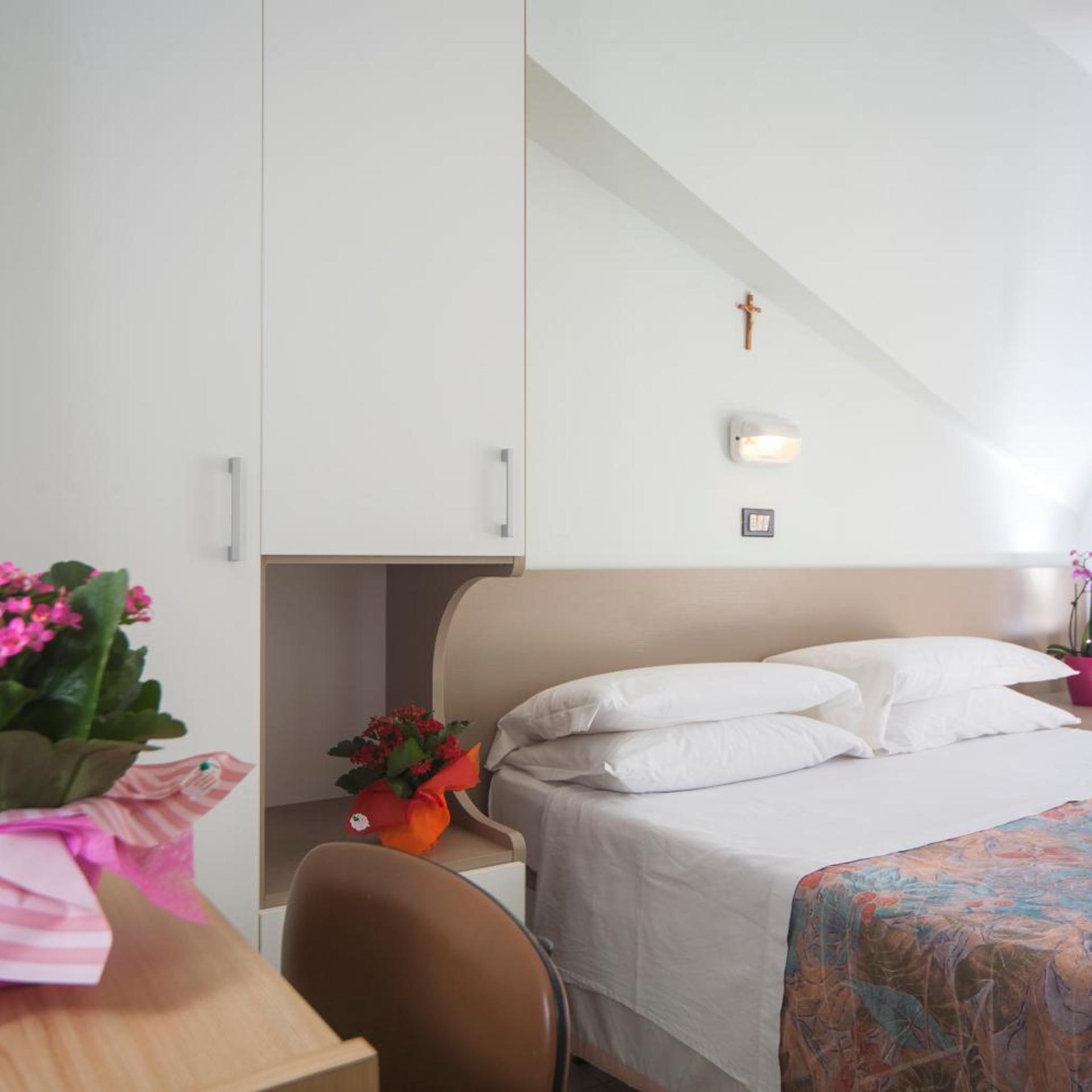 Hotel Latini 32/50
