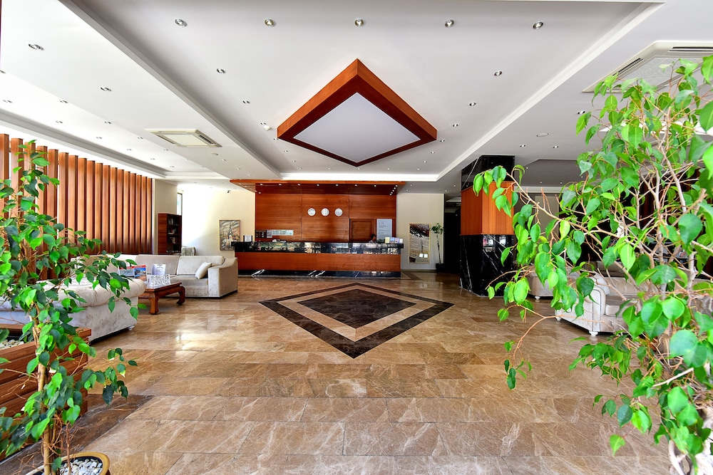 Jasmine Beach Hotel 9/46