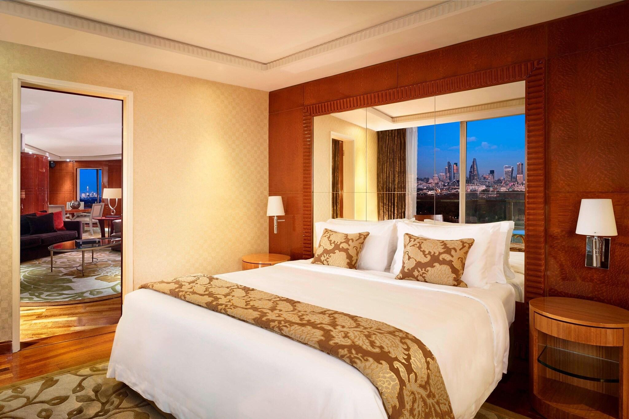 Suite, King Bed