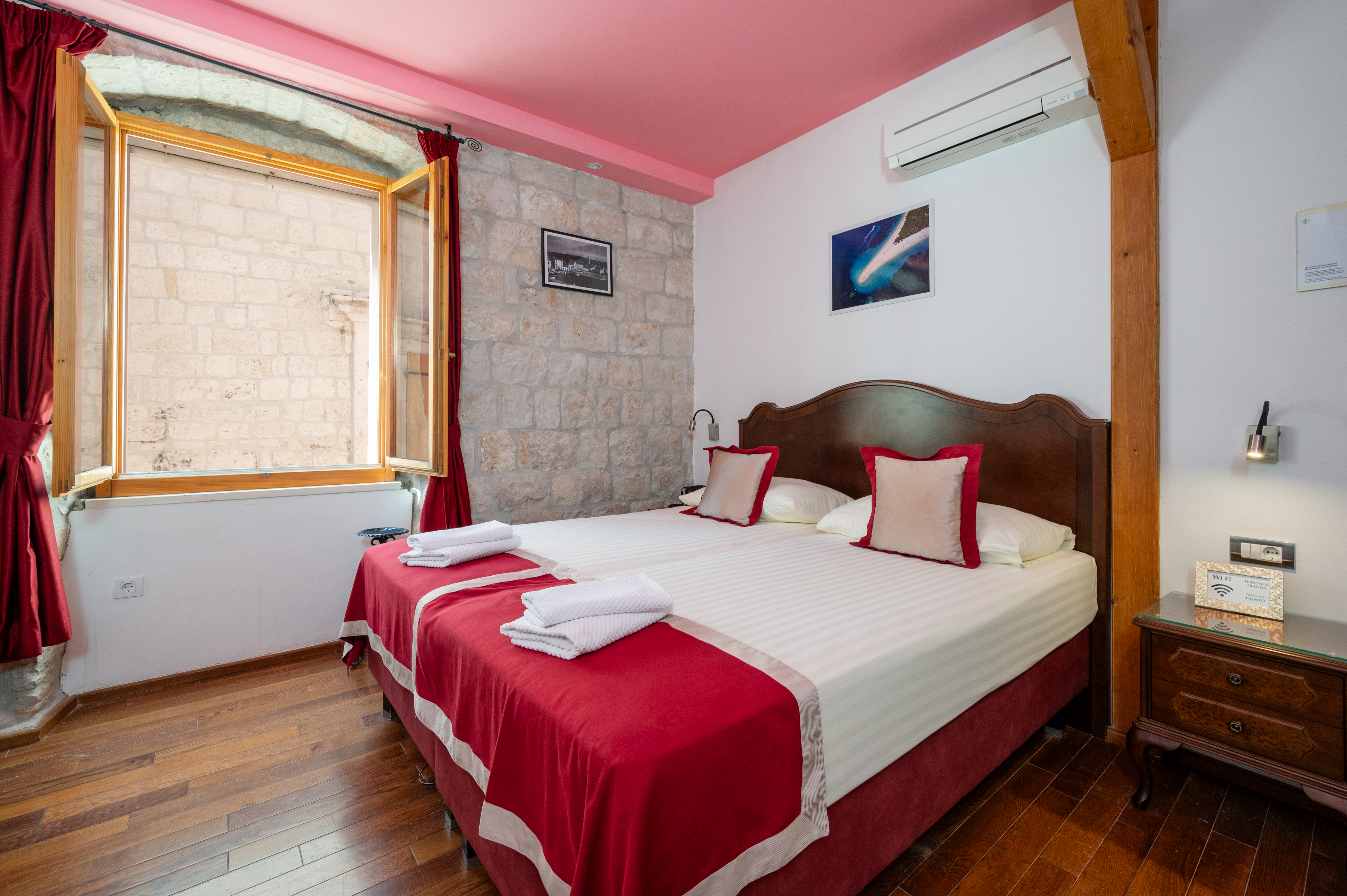 rooms