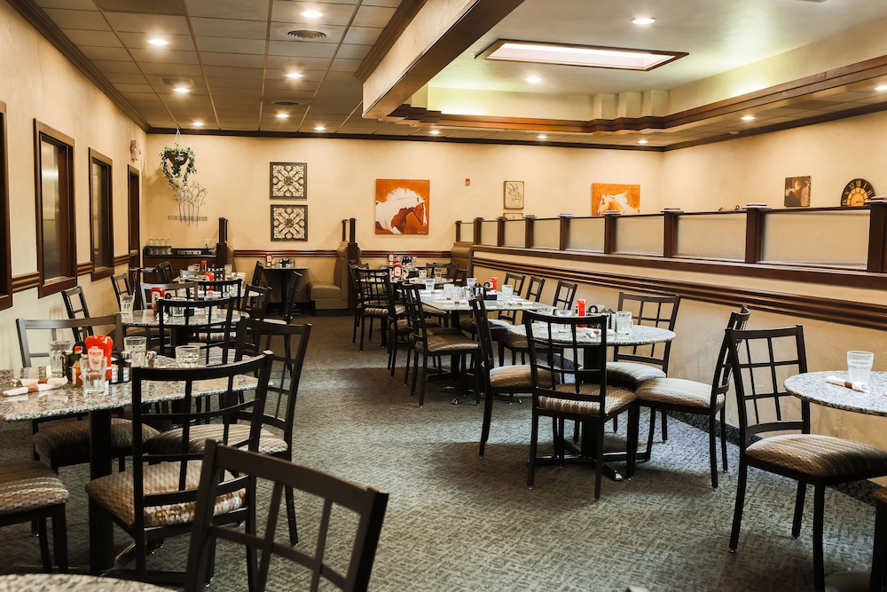 Best Western Plus Heritage Inn 27/36