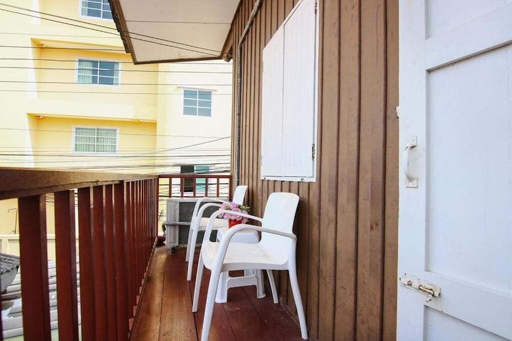 Hua Hin Lubsabai Hostel 2/39