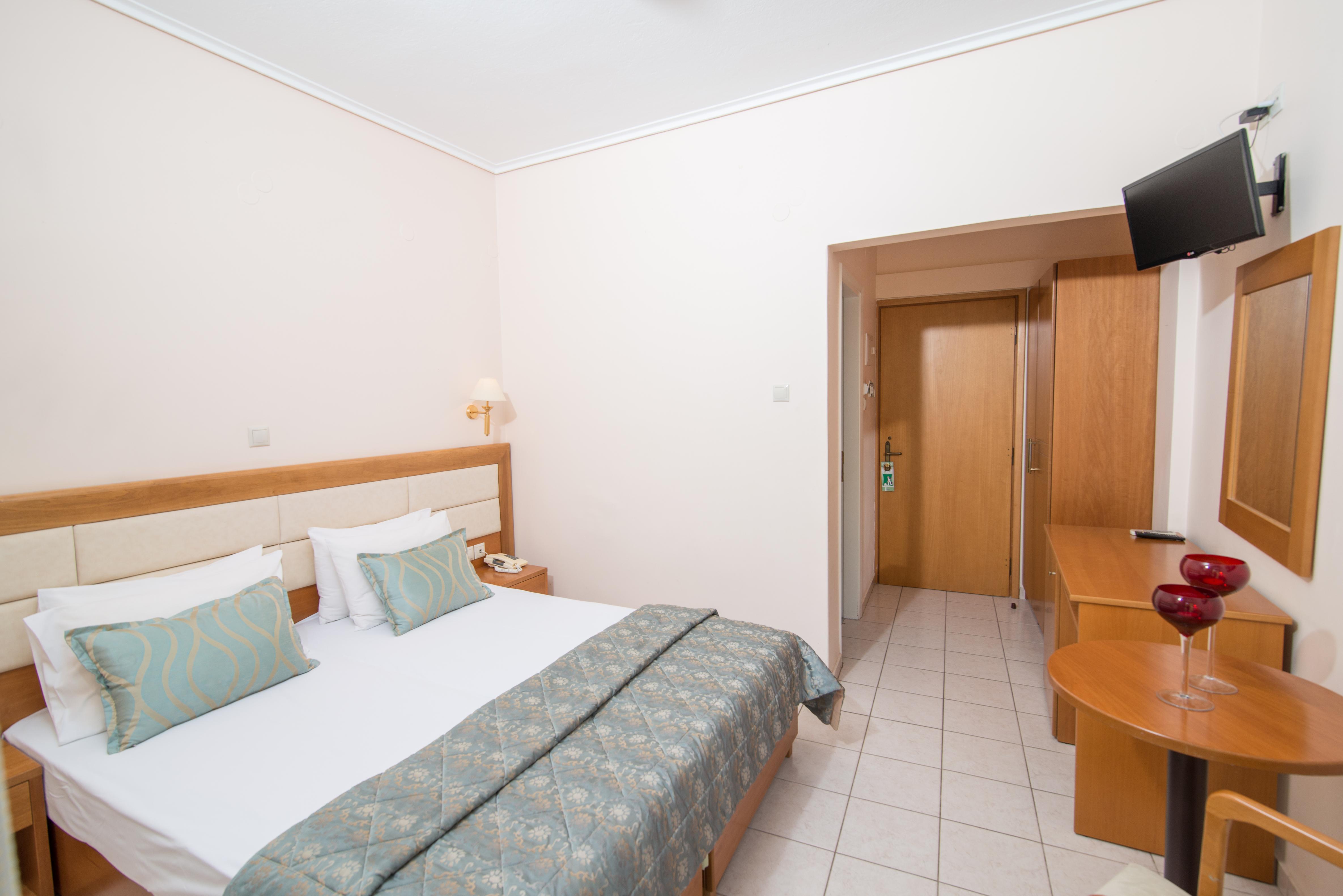 Standard, Double Bed, Balcony or Terrace