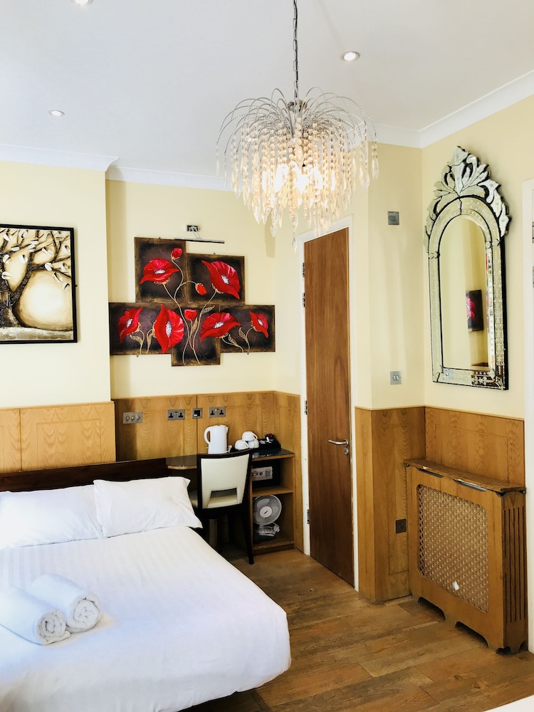 The Melville Hotel 16/50