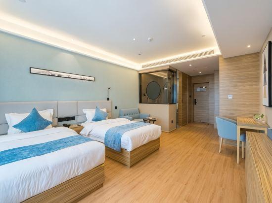 Room at GreenTree Eastern Xuzhou High Speed Railway Station West Exit Station Hotel, XUZHOU