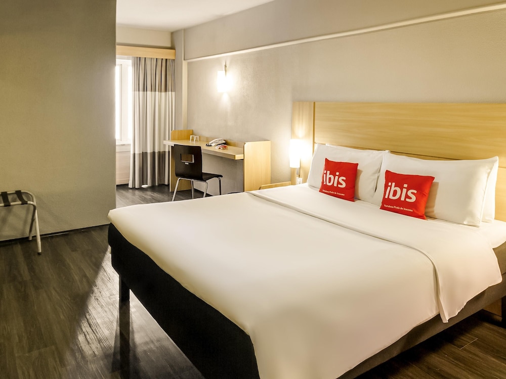 EXECUTIVE, APARTMENT, QUEEN BED, SEA VIEW