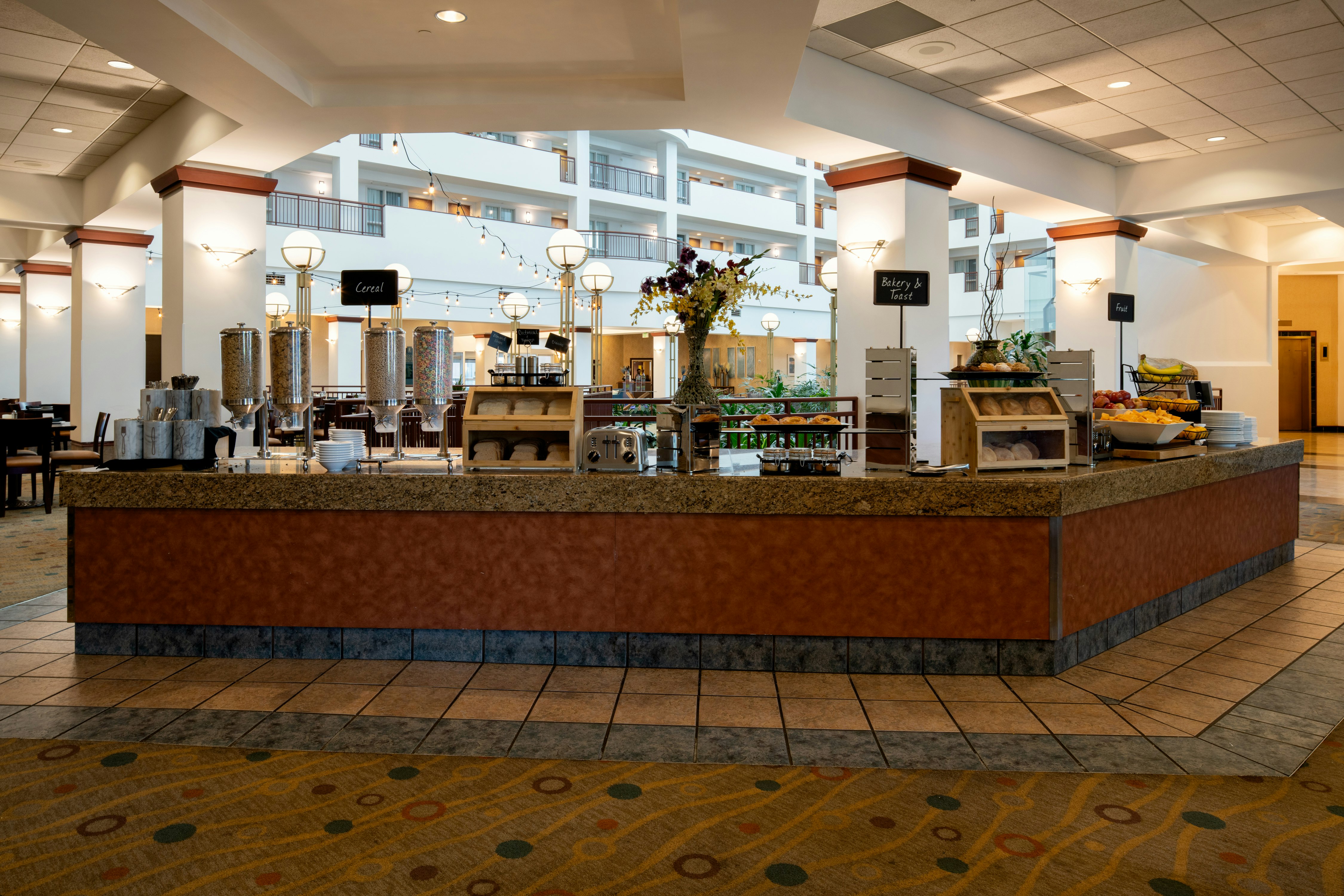 Embassy Suites by Hilton Portland Airport 11/66
