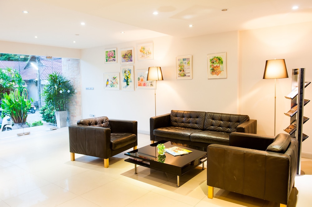 Montien House 29/50