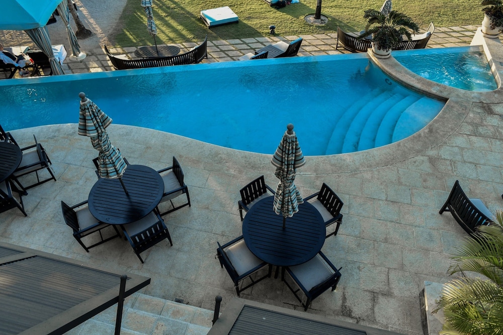 Breeze Private Residence Club 22/64