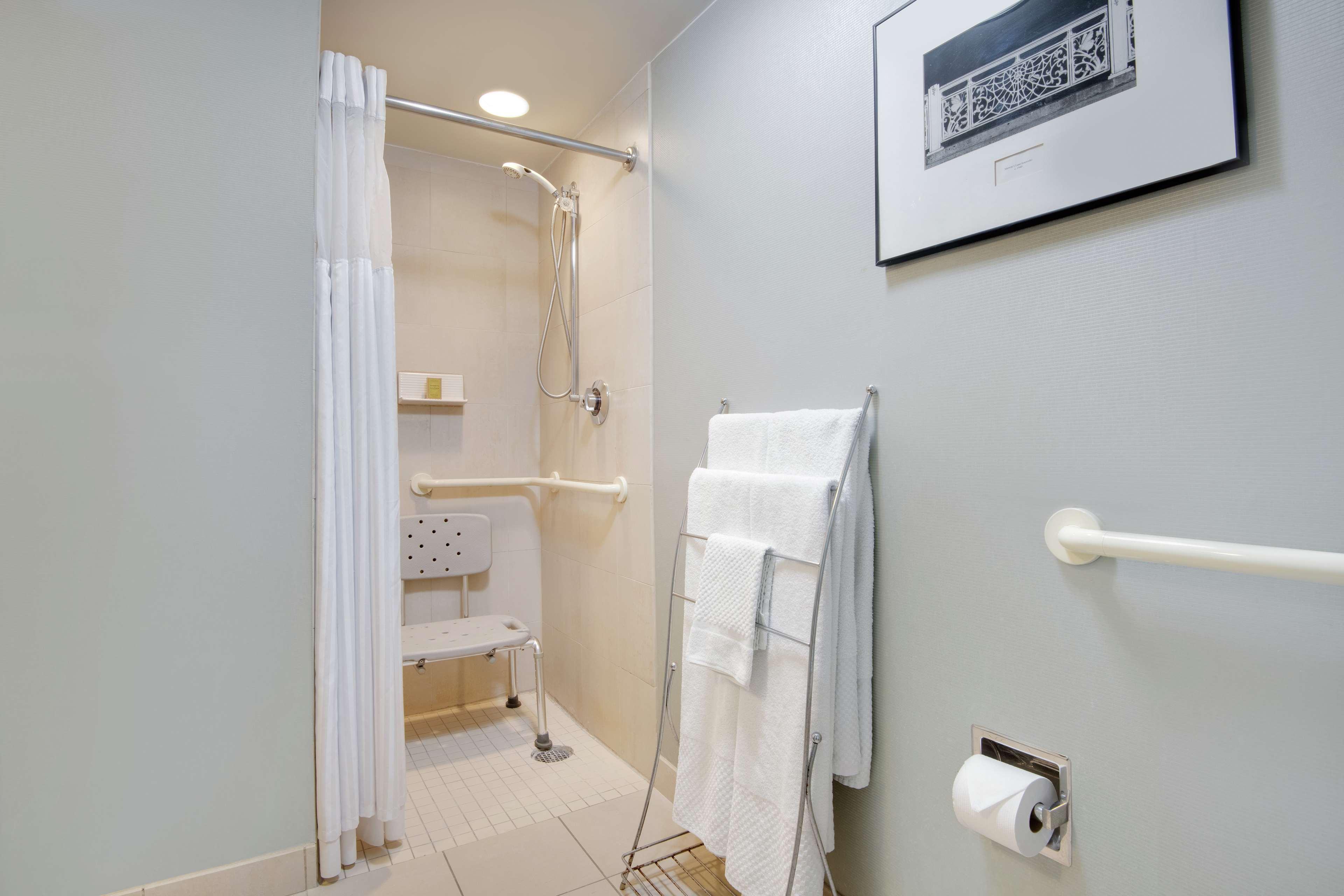 Room, Double Bed, Accessible