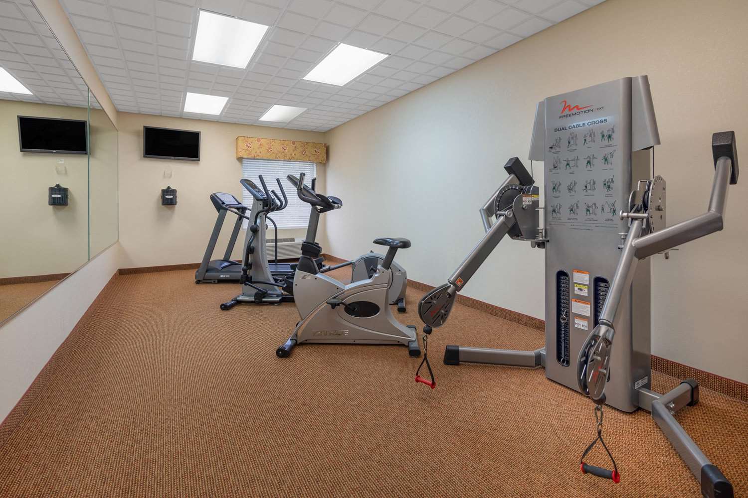 La Quinta Inn & Suites by Wyndham Atlanta Douglasville 32/53