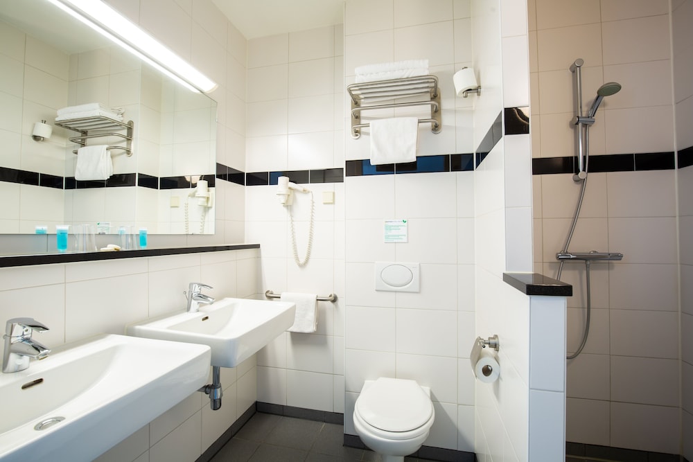 Bastion Hotel Roosendaal 14/36