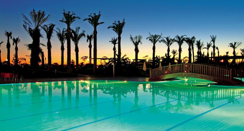 M C Arancia Resort 10/29