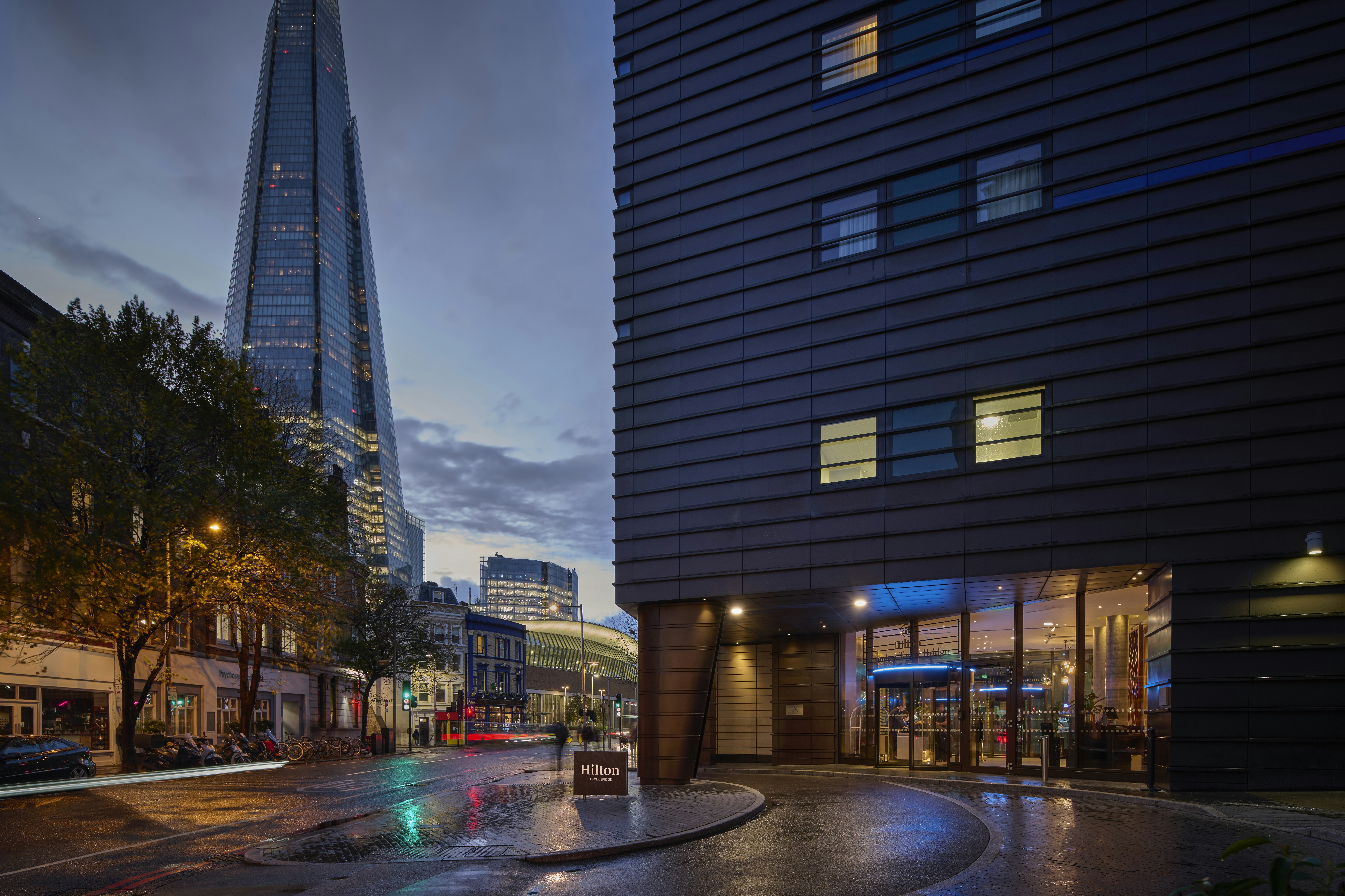 Hilton London Tower Bridge 80/83