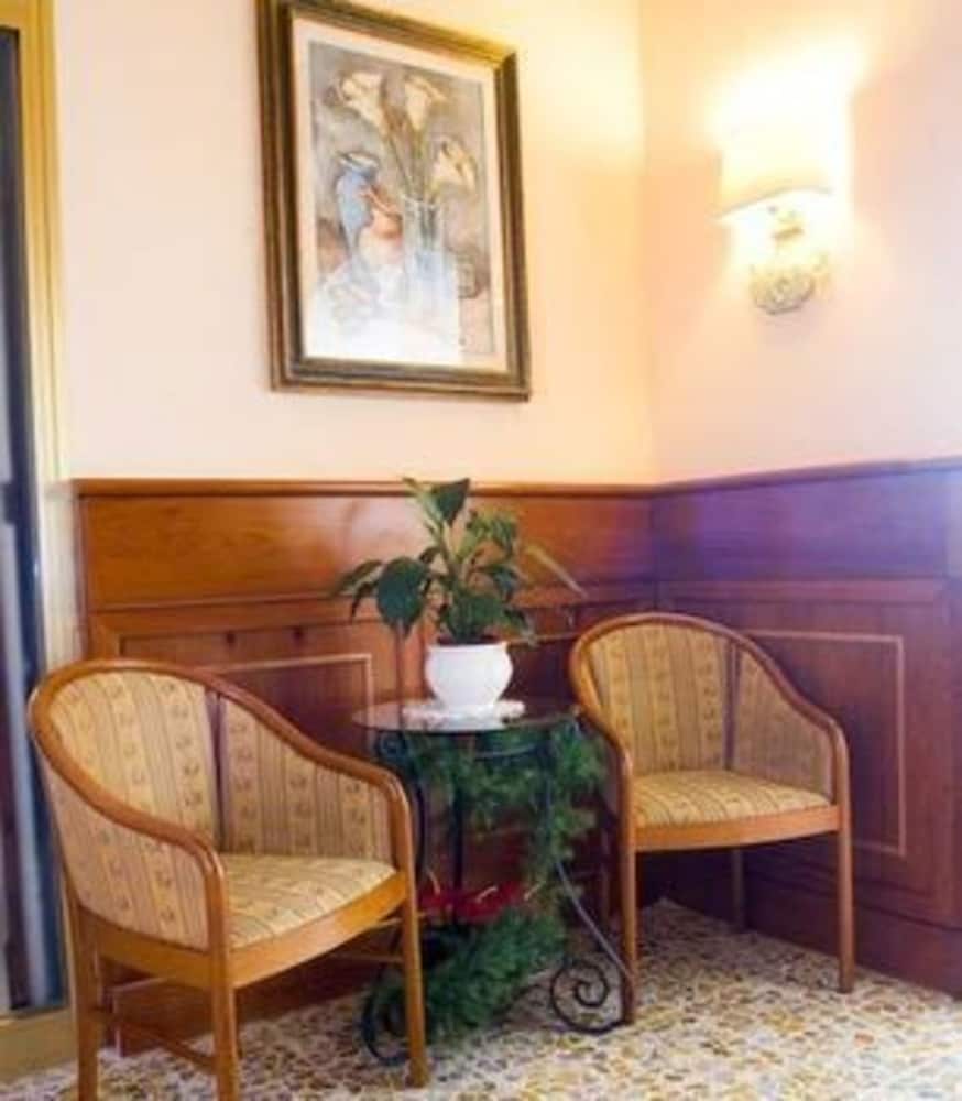 Hotel Beatrice 31/34