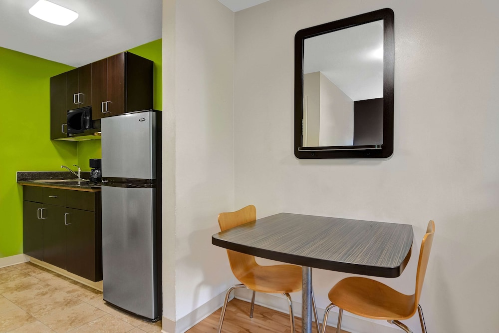 Studio 6 Extended Stay - Atlanta, GA - Chamblee 38/43