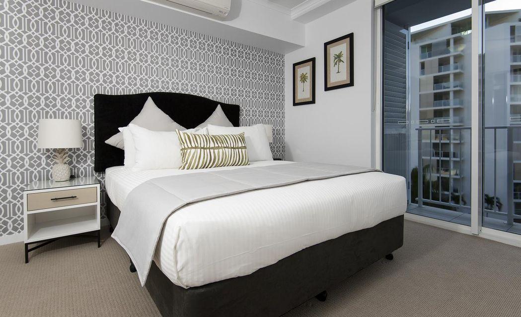 1 Bedroom, Premium, Apartment