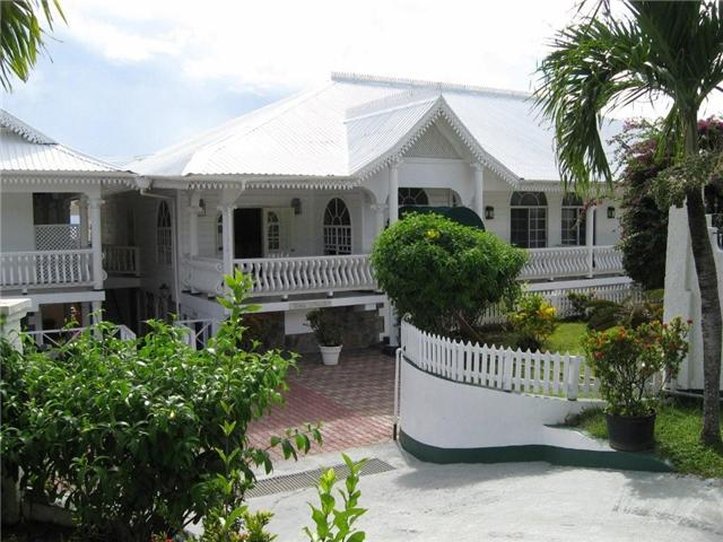 Grenadine House 1/10