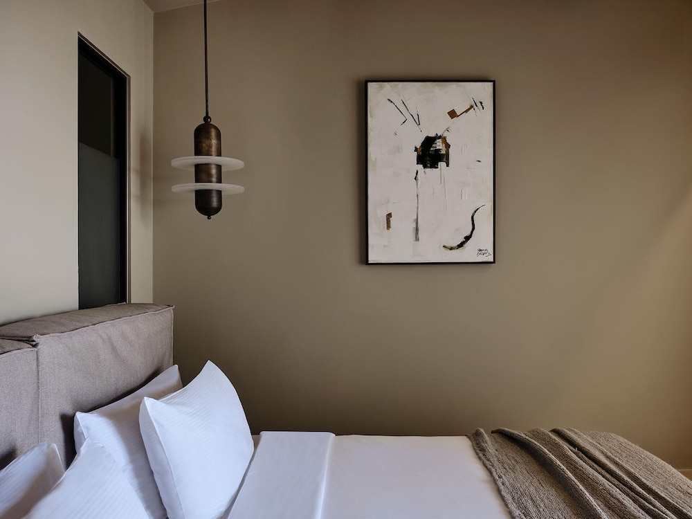 Finity, Suite, King Bed, Private Infinity Pool