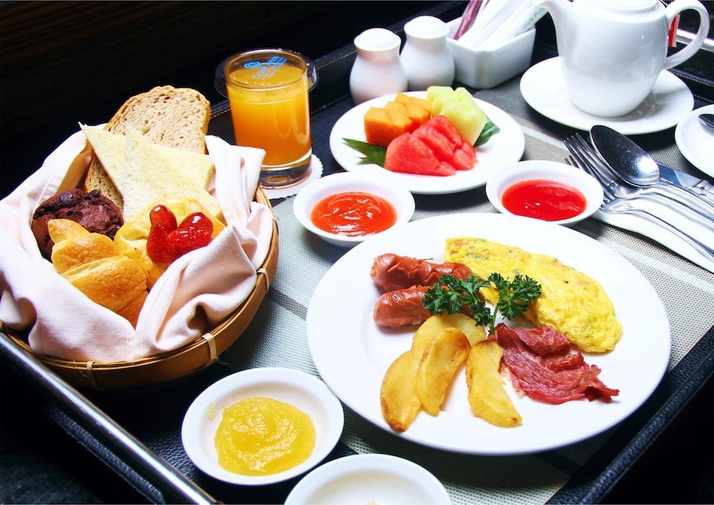 Grand Artos Hotel & Convention 45/49