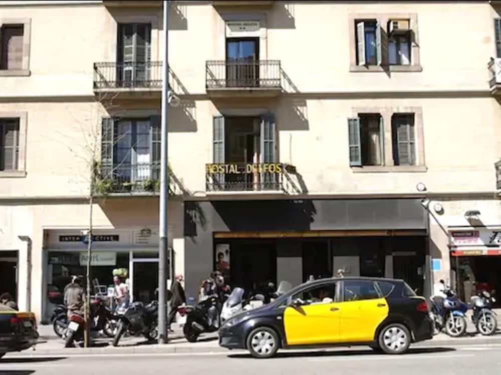 Hostal Delfos 43/49