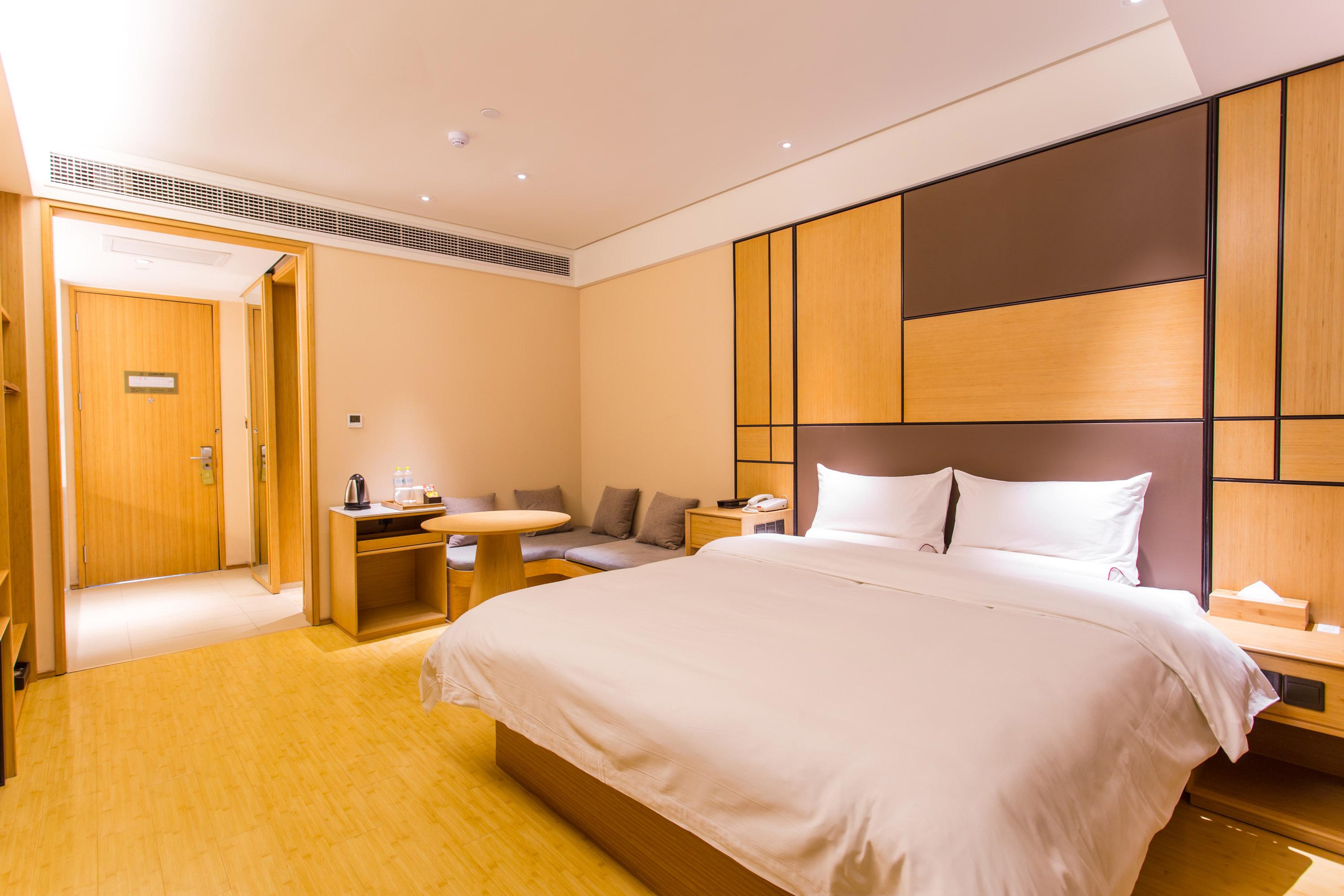 Ji Hotel 7/22