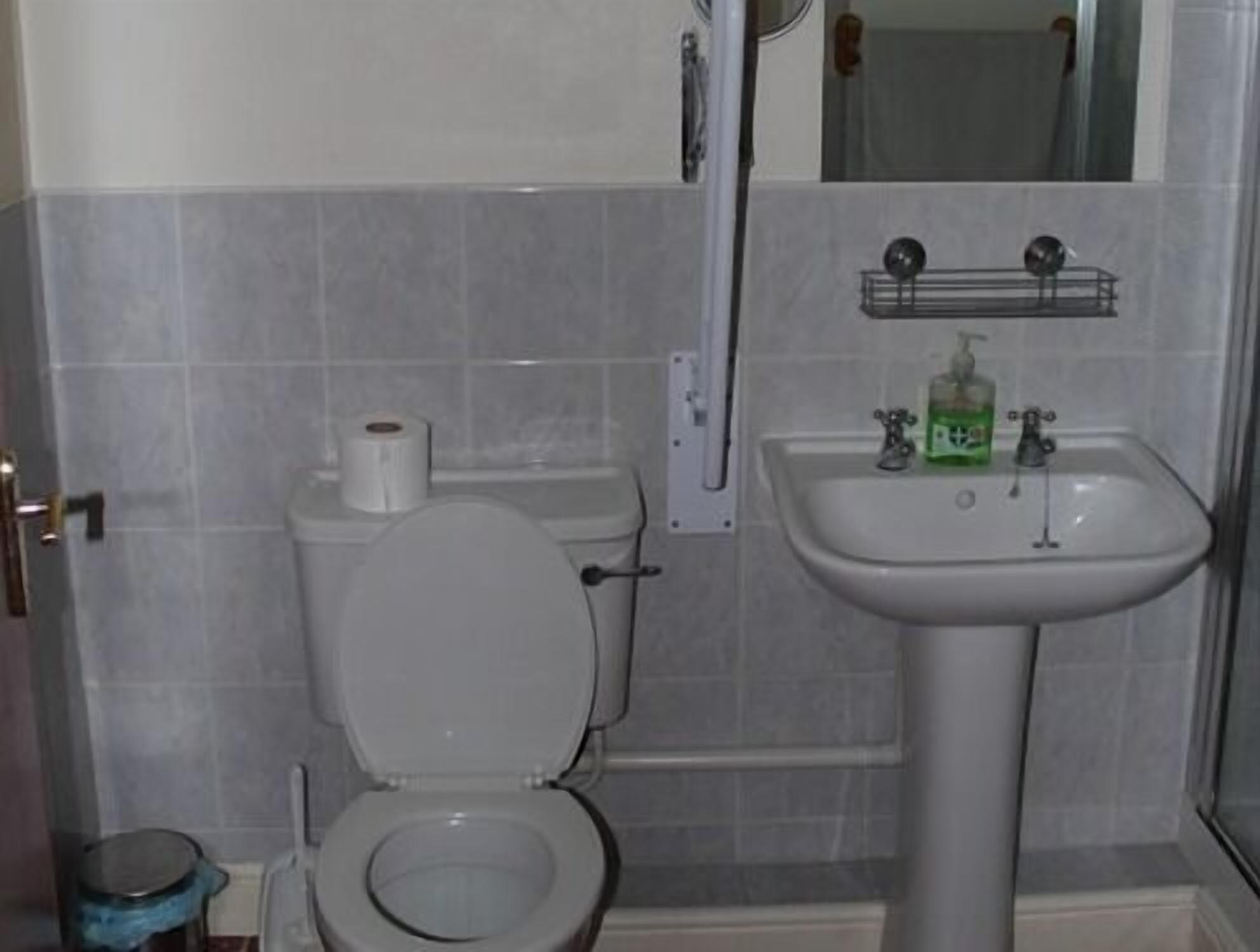 ROOM, TWIN BEDS, ACCESSIBLE